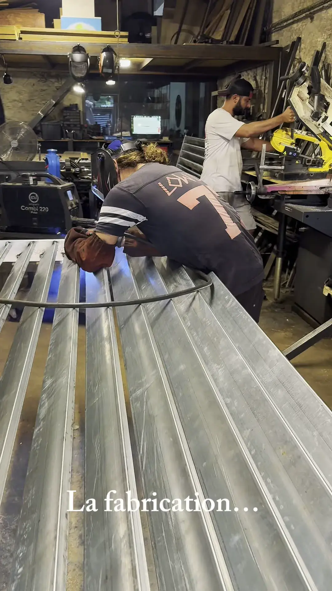 Fabrication à l'atelier de Pujaut