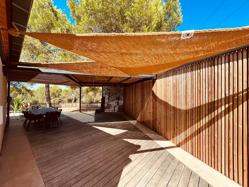 Pergola bimatériaux